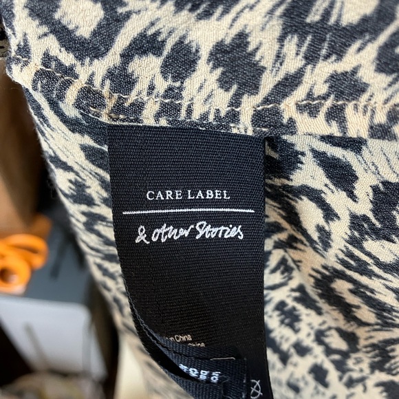 & Other Stories Leopard Print Dress - Picture 6 of 7